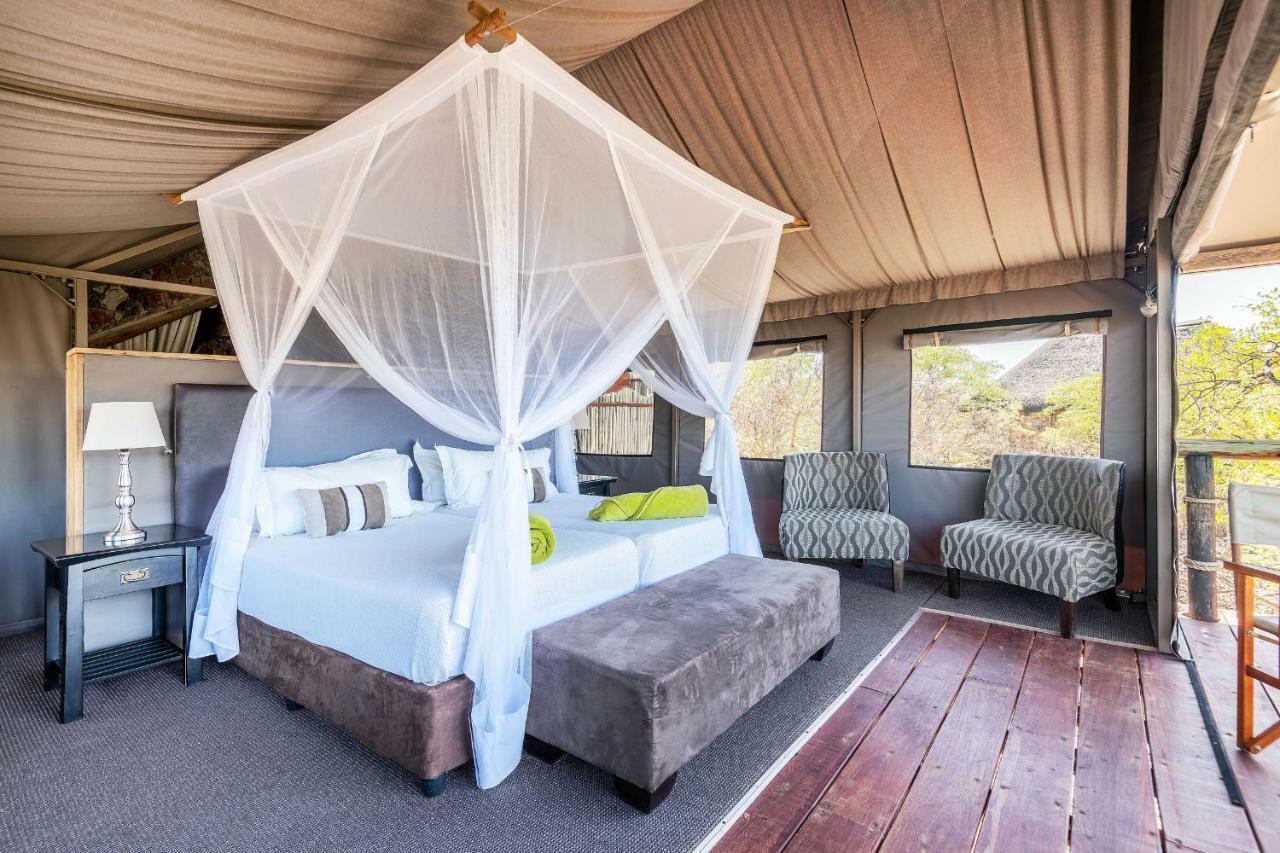 Eagle Tented Lodge & Spa Okaukuejo Exteriör bild