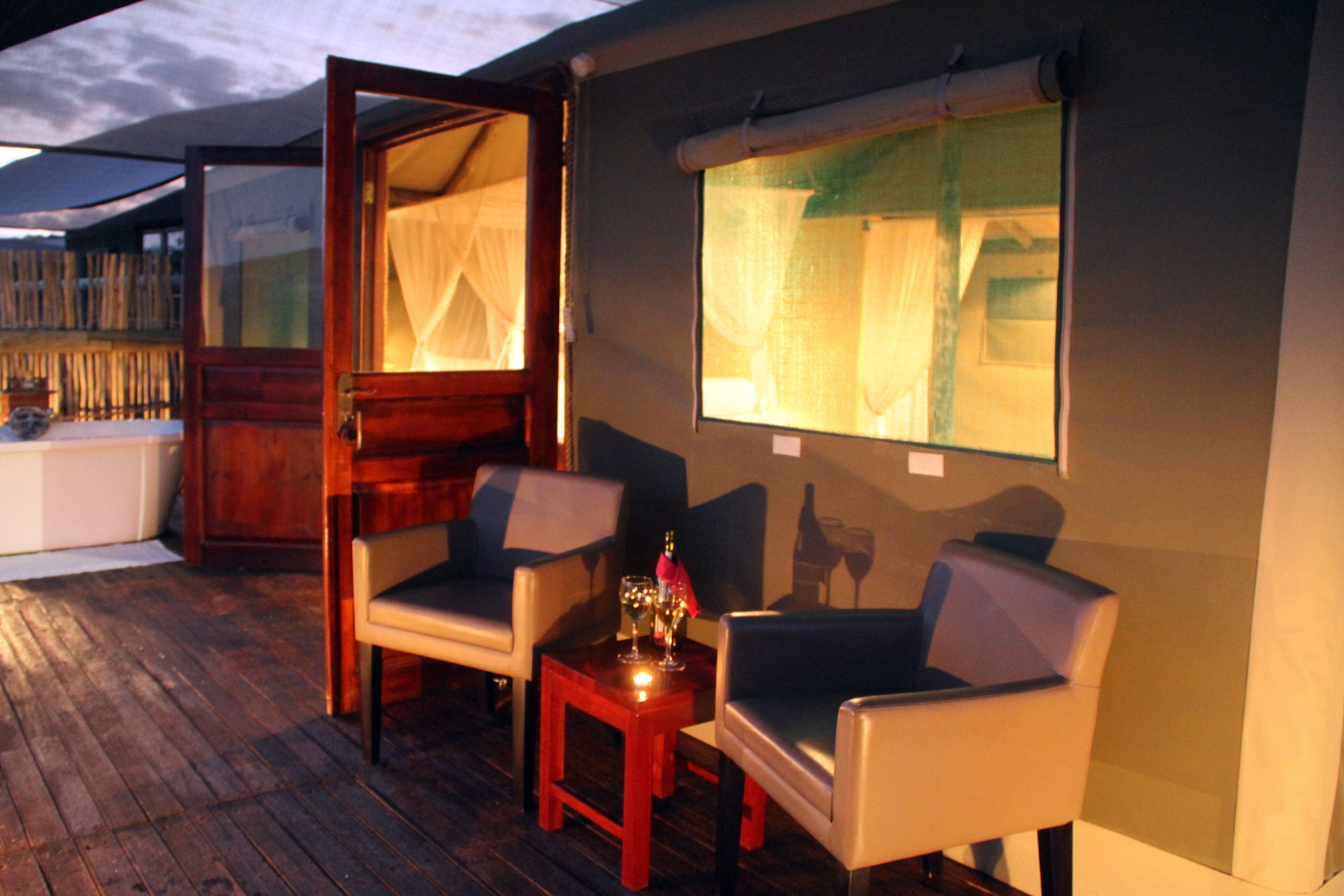 Eagle Tented Lodge & Spa Okaukuejo Exteriör bild