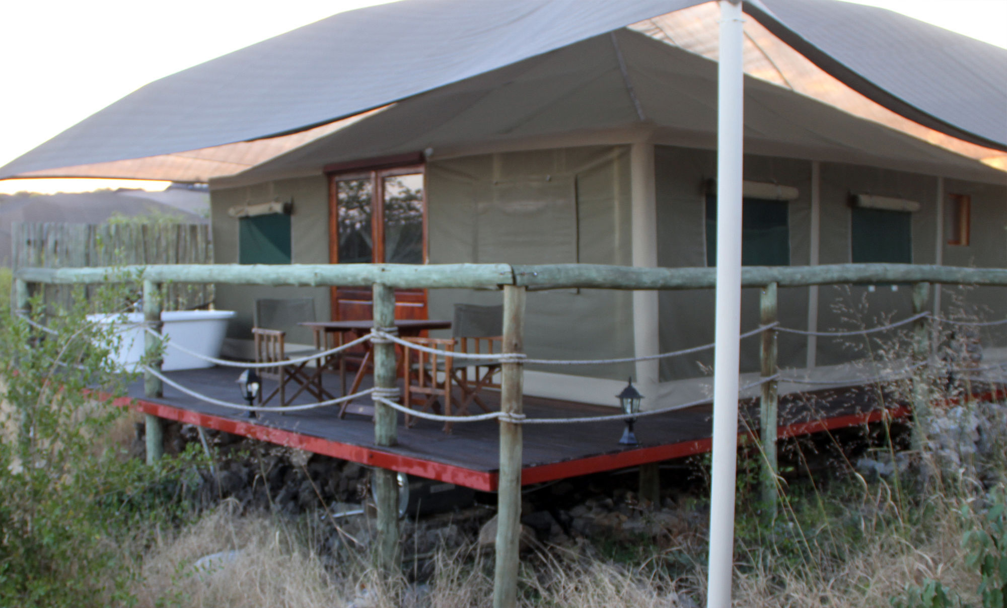 Eagle Tented Lodge & Spa Okaukuejo Exteriör bild